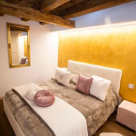 The Key Of Bergamo Apartment Exterior photo